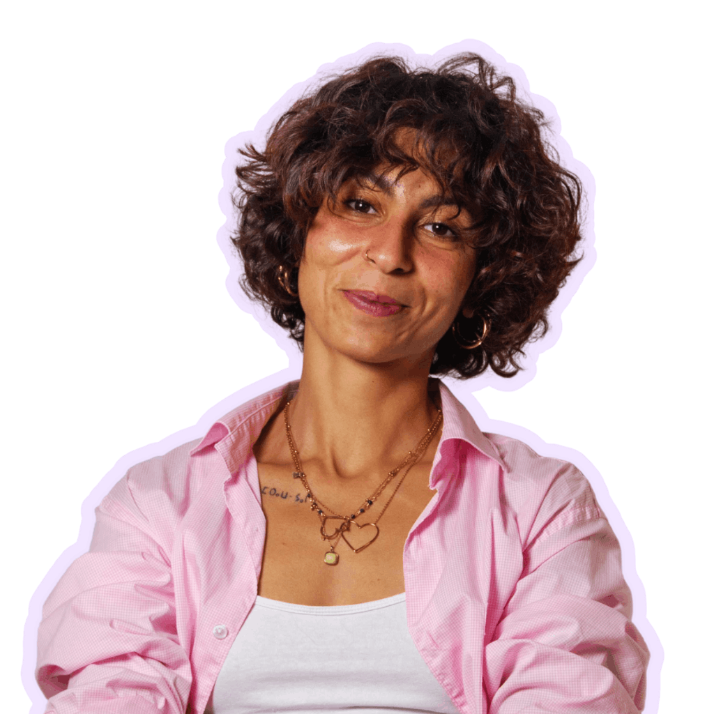 Photo Nadia page qui suis-je, qui se cache derrière Lumia-SEO